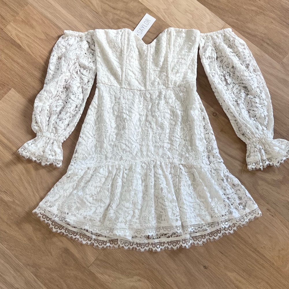 Saylor White Off the shoulder dress - NWOT